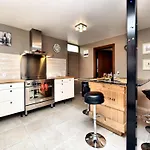 In With Swimming Pool Hébergement de vacances Virton