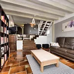 In With Swimming Pool