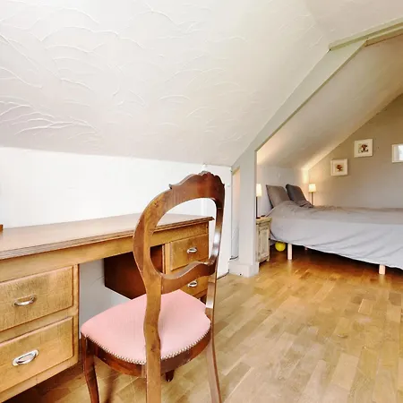 بيت للعطل In With Swimming Pool *