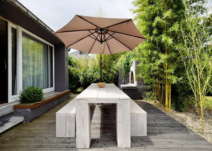 In With Swimming Pool *