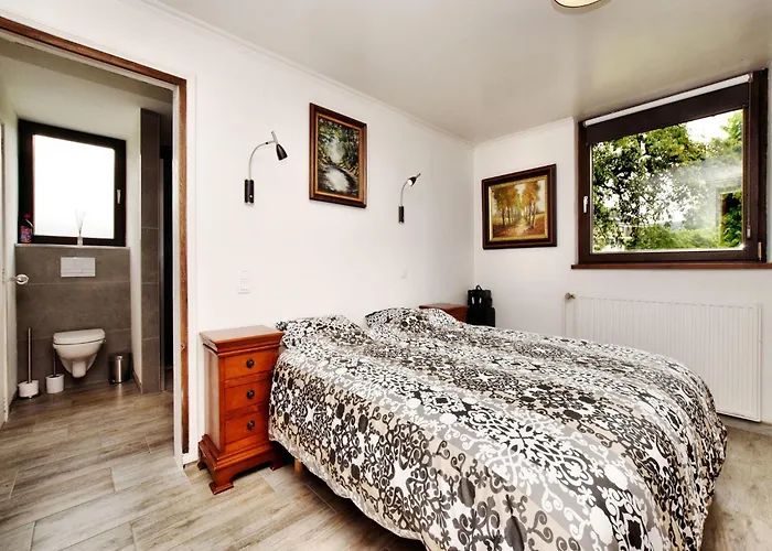 In With Swimming Pool